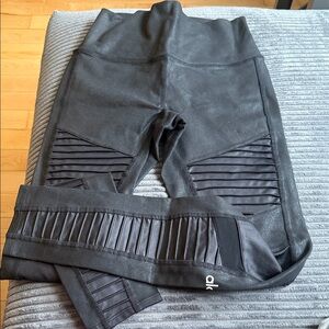 Original Use Black Ribbed Leggings